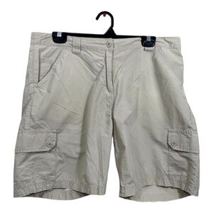 Woolrich Shorts Womens Size 14 Beige Cargo Hiking Walking Casual
